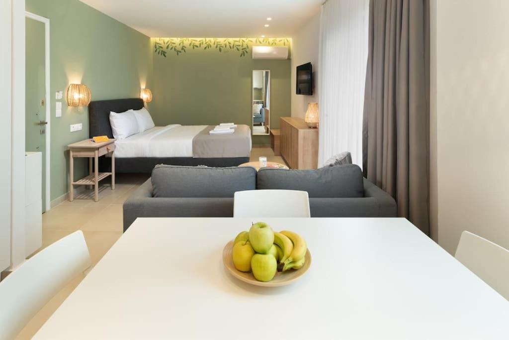 Olive Tree Home - Στούντιο Με Θέα Στο Κέντρο Agios Nikolaos  Exterior photo